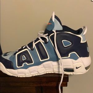 Nike air uptempo